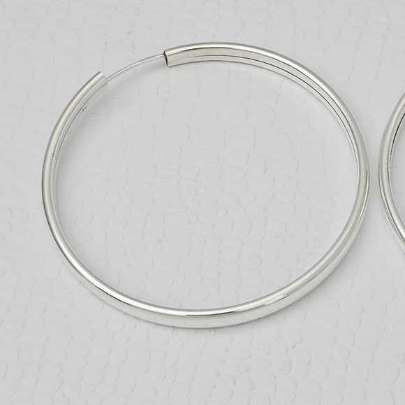 Silpada Rare Sterling Silver Sleek Seamless 2" Hoop Earrings W2250 - Picture 6 of 16